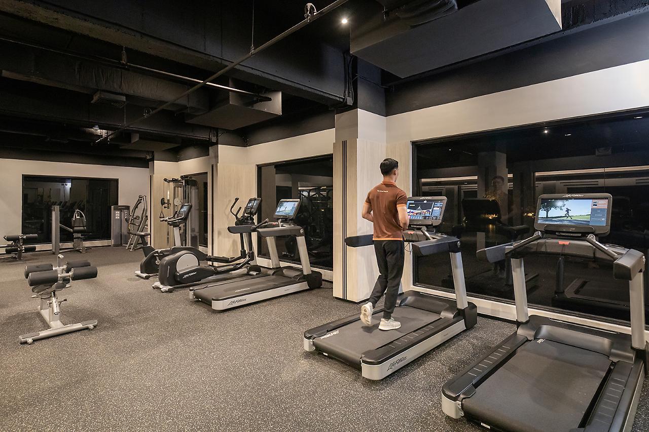 The Heritage Chiang Rai Hotel And Convention Ngoại thất bức ảnh The gym at the hotel