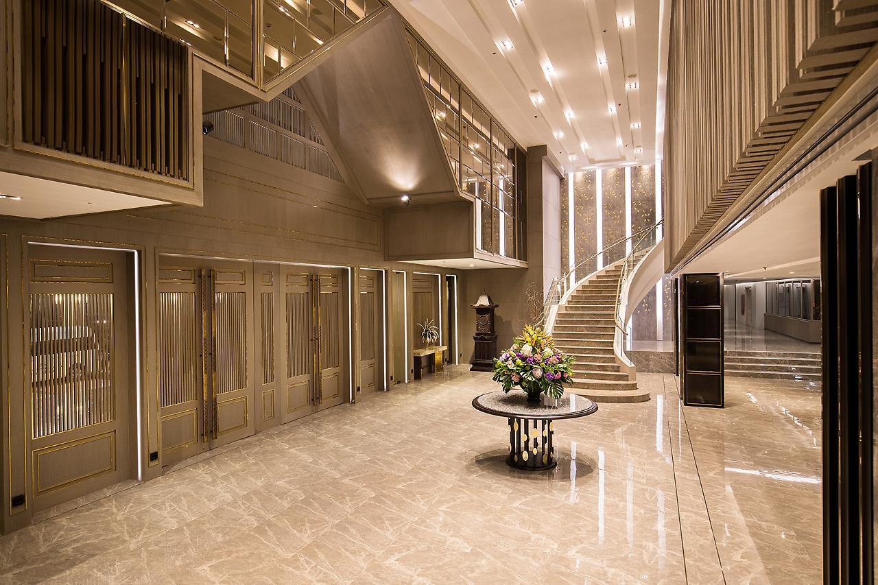 The Heritage Chiang Rai Hotel And Convention Ngoại thất bức ảnh The lobby of the hotel