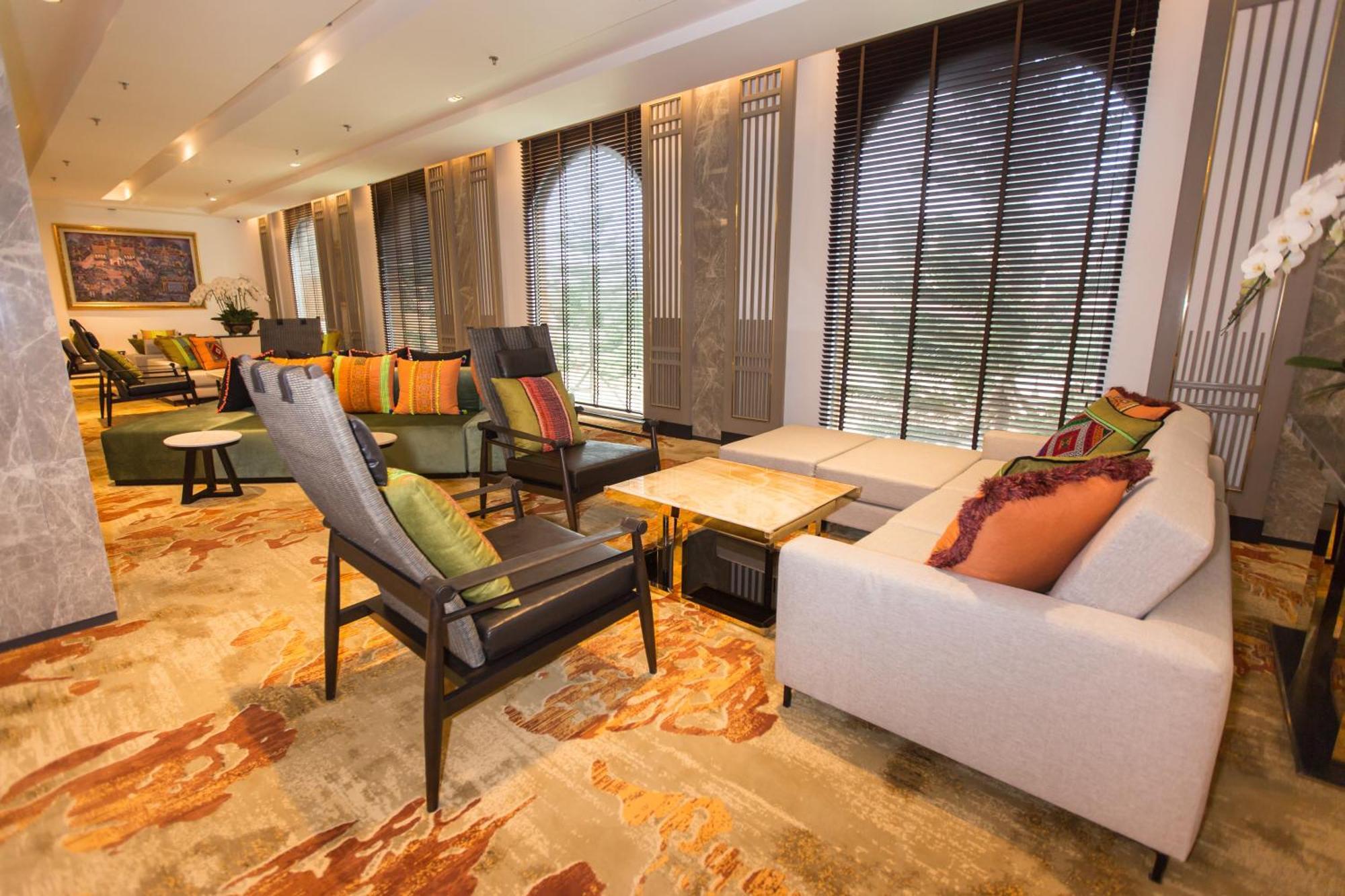 The Heritage Chiang Rai Hotel And Convention Ngoại thất bức ảnh The lounge at the airport